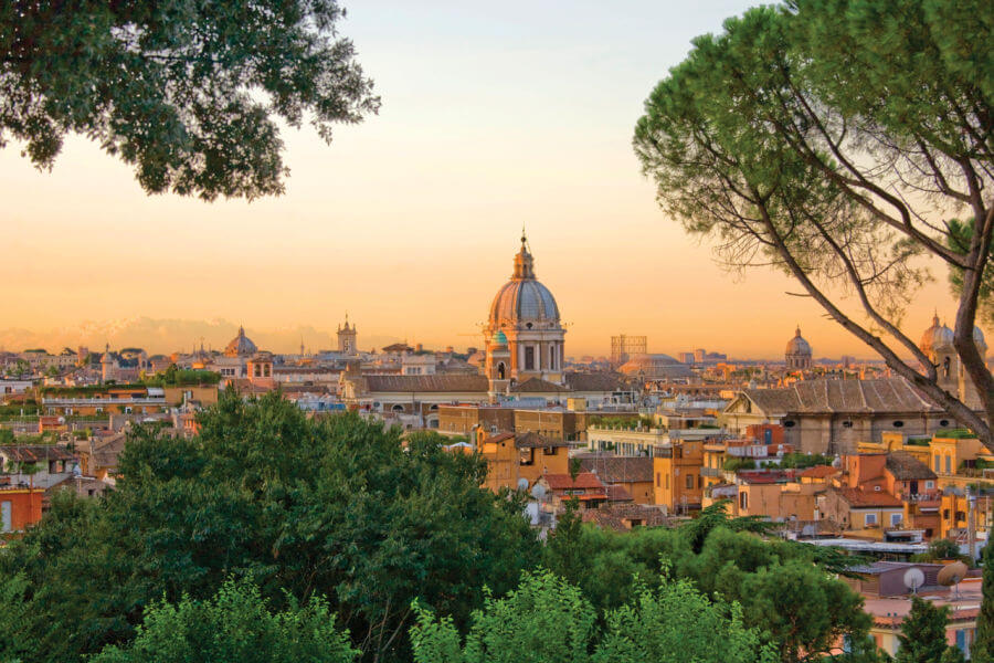 Panoramic photo stop at Janiculum Hill in Rome