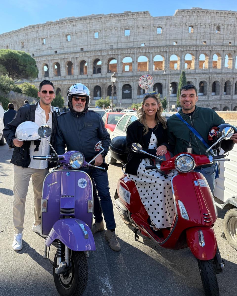 Vespa tour with a driver in Rome